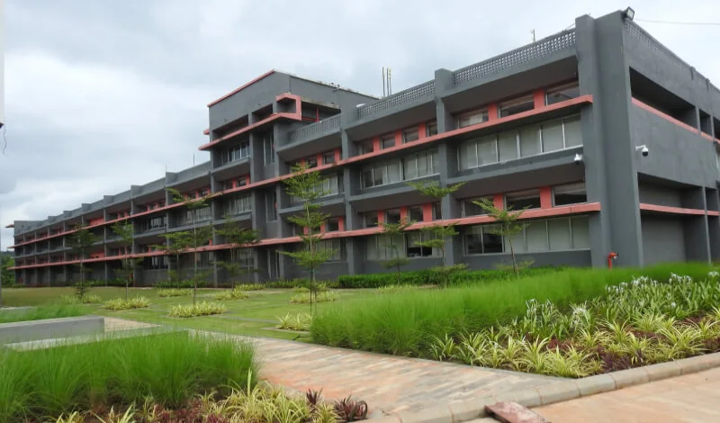 Holy Writ School campus in Badlapur, Maharashtra